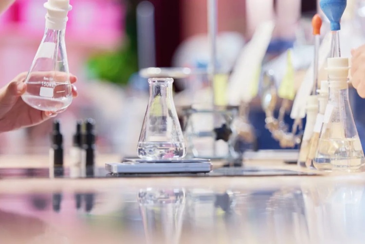 樣品的采集是保證監測數據可靠性的關鍵環節之一